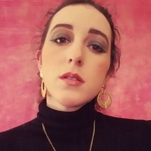 Meet your Posher, Nikki